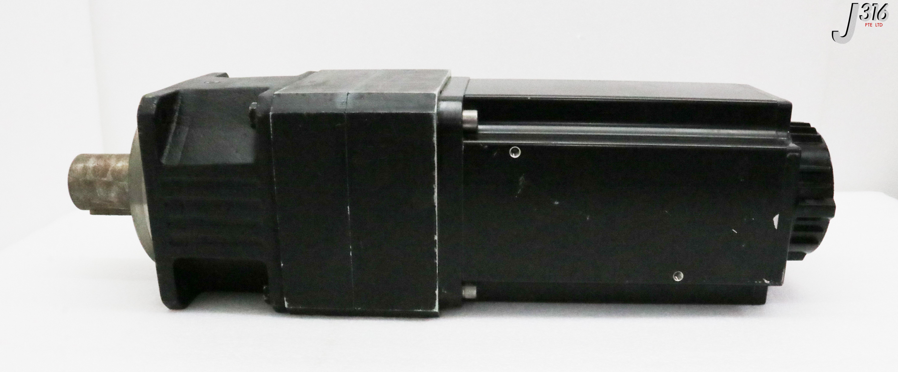 33464 SANYO DENKI AC SERVOMTR, BL SUPER P6 W/ GEARHEAD 7.0:1
